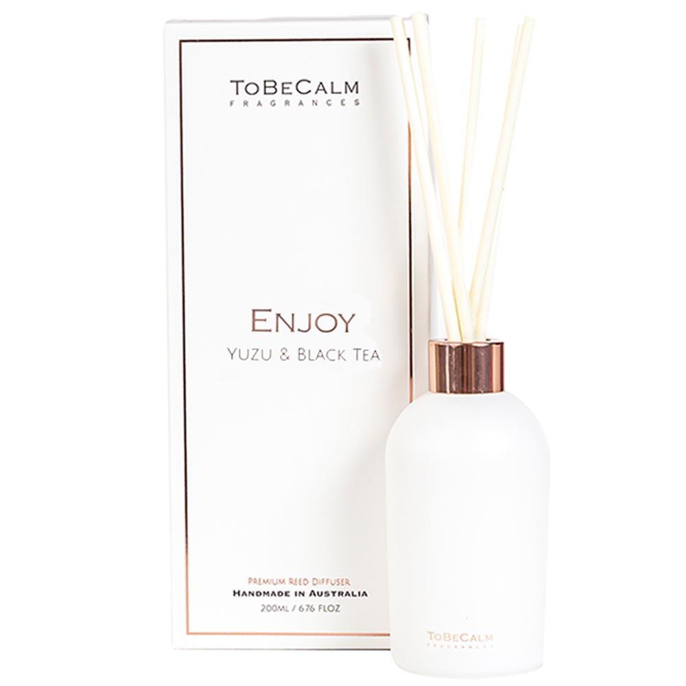 to-be-calm-enjoy-yuzu-black-tea-premium-reed-diffuser